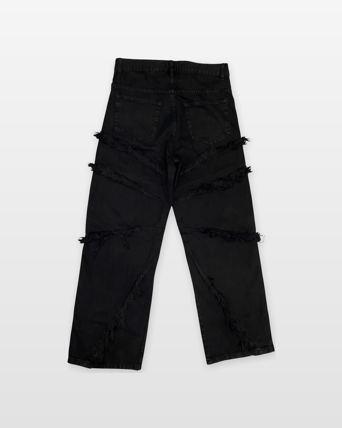 BAGGY CON FLECOS · Negro