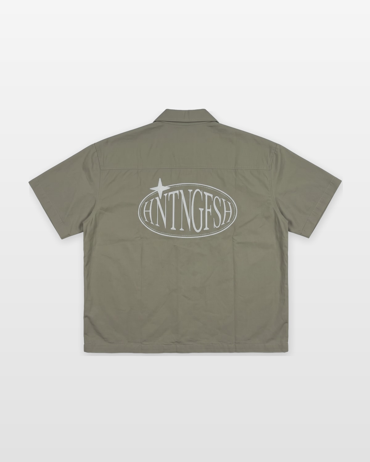 CAMISA BOXY FIT DRILL CON BORDADO · Beige